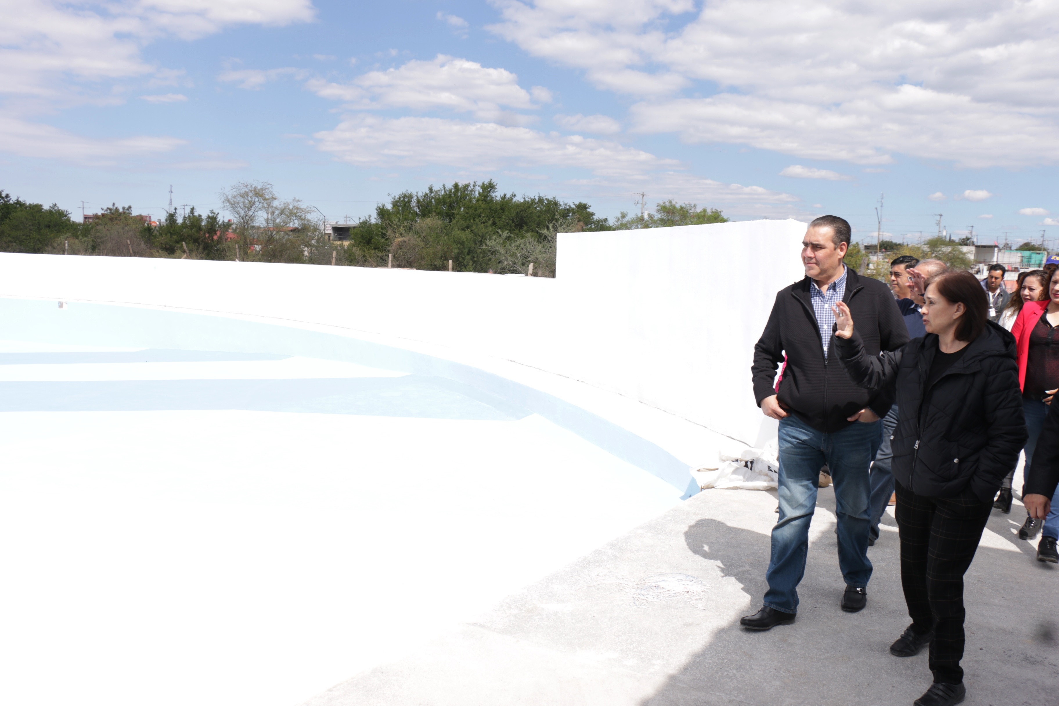 Inaugura Alcalde Heriberto Treviño Cantú obras de pavimentación