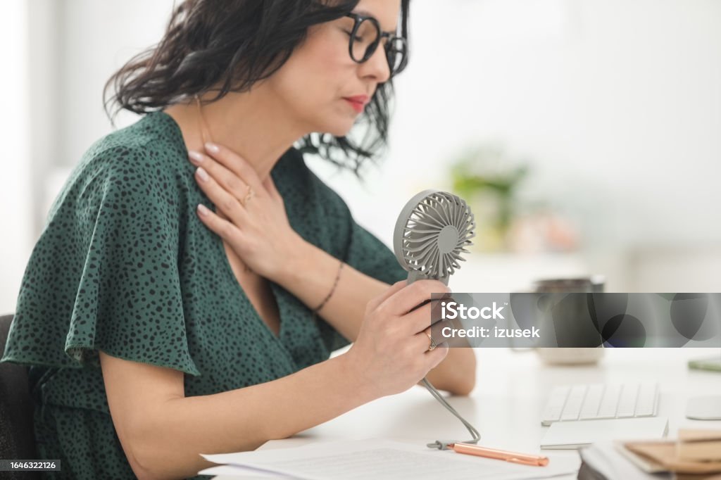 Menopausia, etapa natural donde la mujer requiere acompañamiento