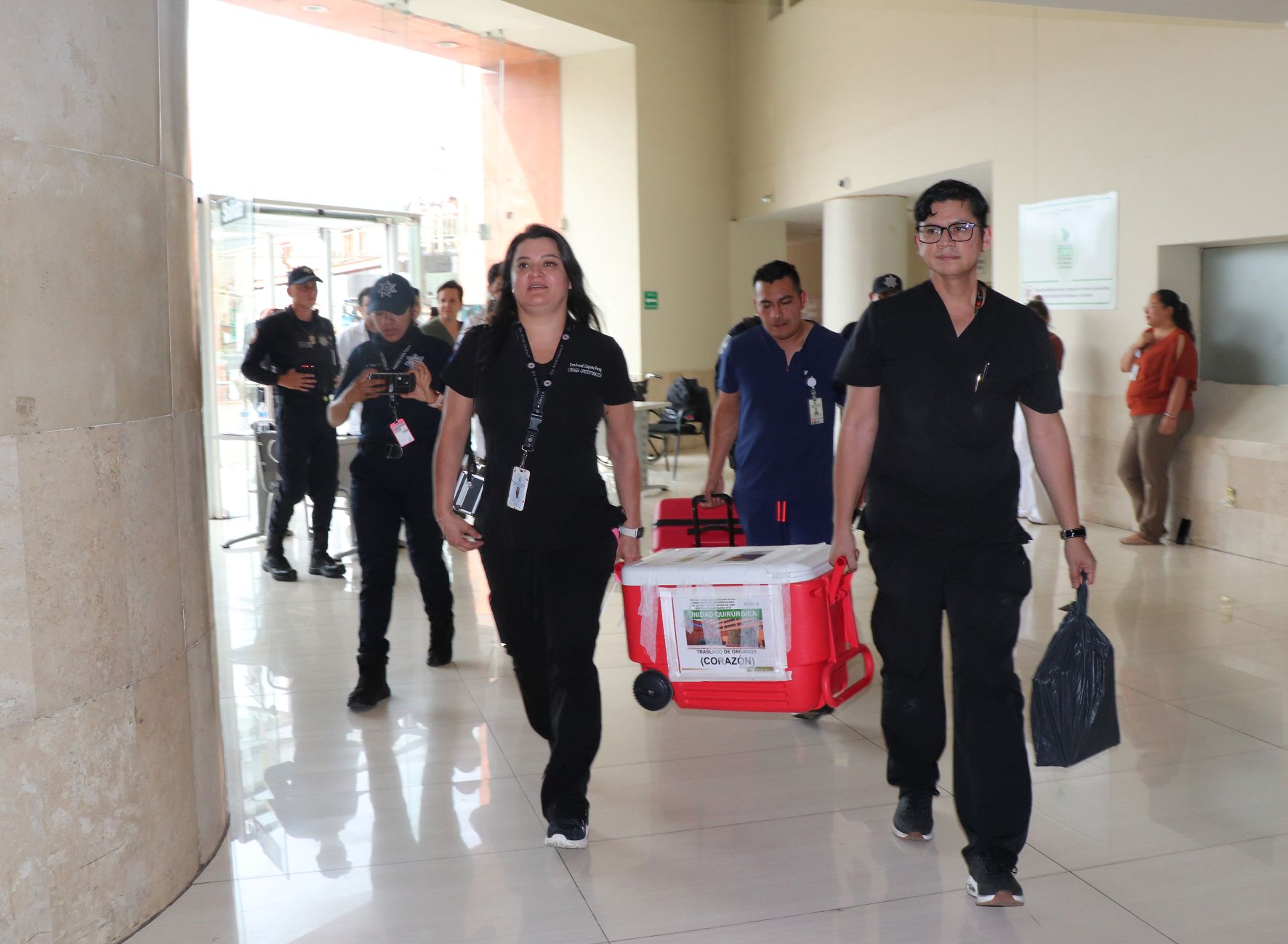 Especialistas del IMSS Nuevo León procuran tres corazones